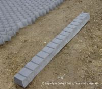 Plantex GroundGrid : solution rentable pour stabiliser des surfaces drainantes
