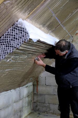 Hybris, un nouveau matriau d'isolation idal pour les toitures, murs et planchers de combles