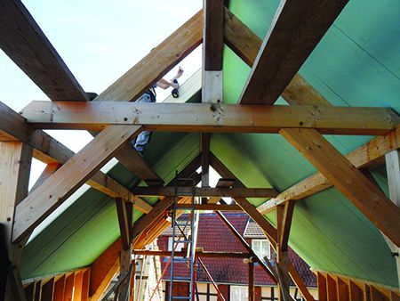 PANNOTEC CONFORT, la gamme de panneaux de toiture contrelatts pour charpentes traditionnelles.
