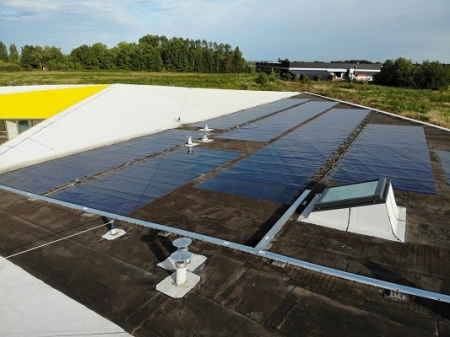EXCEL SOLAR : nouveau systme dtanchit photovoltaque avec modules souples et auto-adhsifs