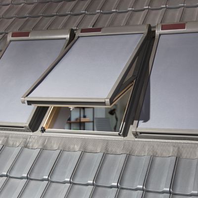 Stores pare-soleil FAKRO - Accessoire pour fenêtre de toit