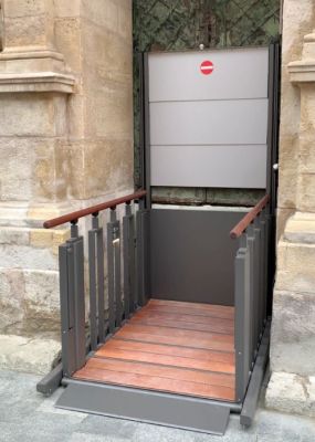 FLEXSTEP - L’escalier qui devient plateforme élévat