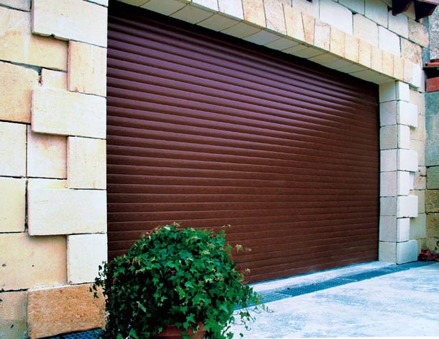 Portes de garage et portails pour le rsidentiel Symphonia, Musika et Orchestra - Porte de garage