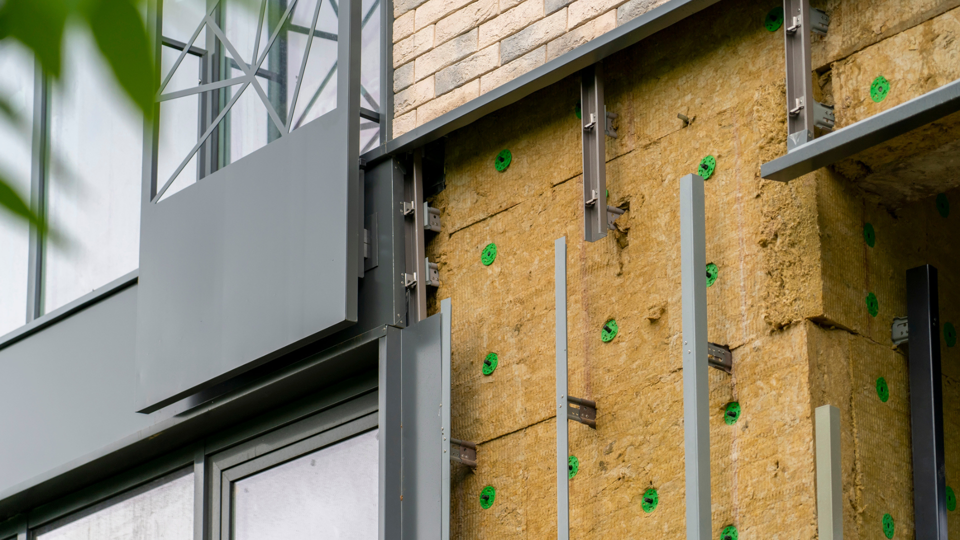 Panneaux acoustiques en immeubles : solutions, prix et installation