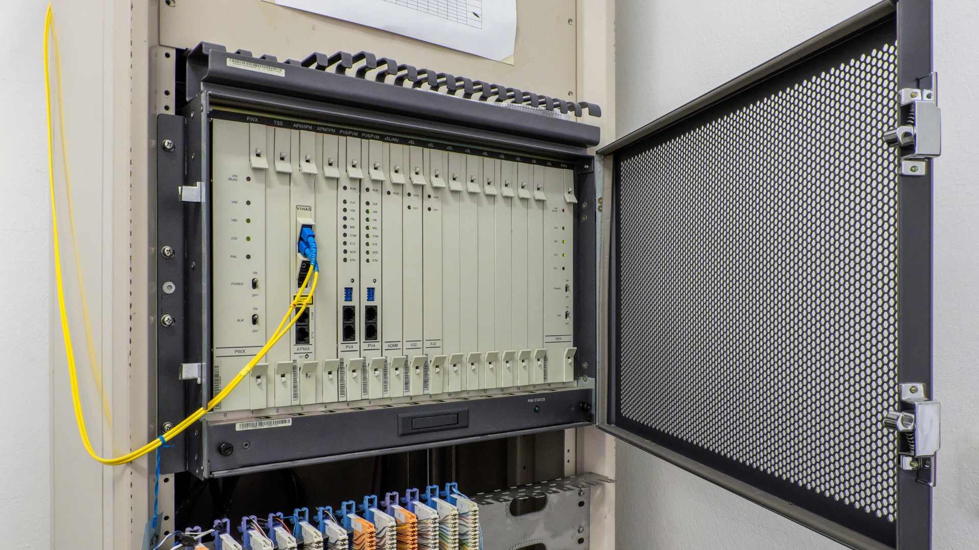 Fibre optique en copropriété : démarches, coût de l'installation, aides… tout ce qu'il faut savoir