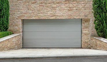 Portes, automatismes de garage et de parking  