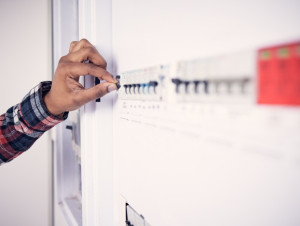 Normes électriques NF C 15-100 : les points de vigilance pour les chantiers de rénovation