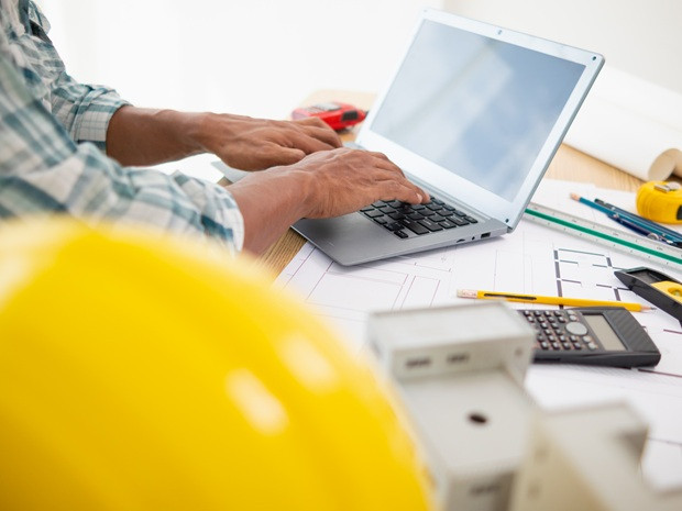 Formation et habilitations obligatoires 2026 pour les artisans : que doit-on avoir mis à jour d’ici fin d’année