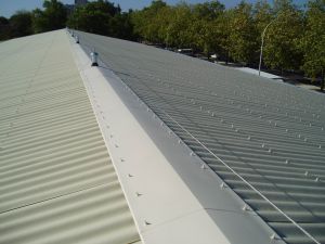 Everisol, pour la rnovation de toit en plaques fibres ciment, sans dmontage