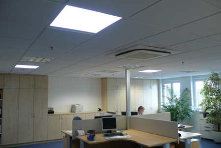 Puits de lumière au plafond LED