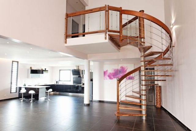 Indispensable, l'escalier est aussi la piÃ¨ce maÃ®tresse qui peut renforcer l'harmonie de votre maison