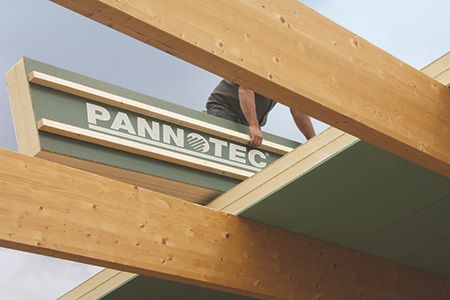 EFYOS cre Pannotec Confort : nouvelle gamme de panneaux de toiture isolants en polyurthane 3en1