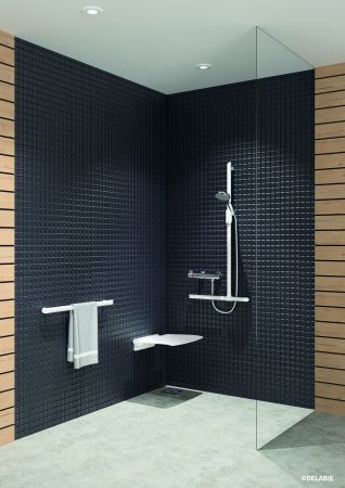 Sige de douche design BE-LINE Design et confort pour tous sous la douche
