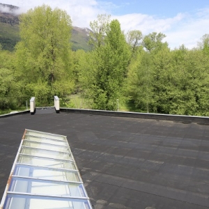 Rnovation de toitures plates, pensez  la membrane EPDM