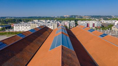 1000 m² de verrières modulaires VELUX habillent les toits des Halles Latécoère à Toulouse