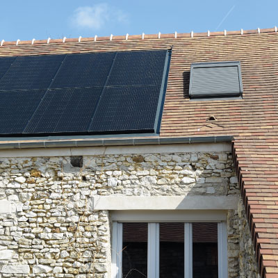 Pourquoi intégrer du solaire lors d'une rénovation de toiture ? 