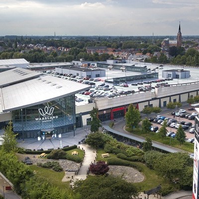 La toiture du centre commercial Waasland Shopping Center  Sint-Niklaas est prt pour lavenir !