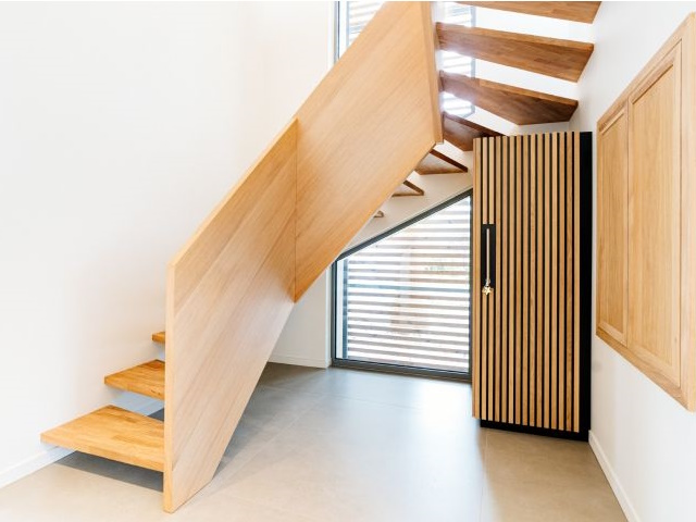 Escalier OCTA de Treppenmeister - L'escalier de l'annÃ©e un escalier bois au design contemporain