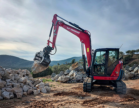 Yanmar dévoile la nouvelle génération de midi-pelles : SV86-7