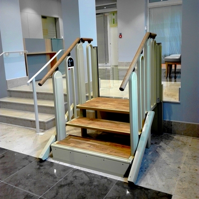 L'escalier qui se transforme en élévateur