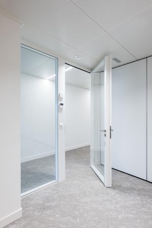 Tours The Link : installation de 36 000 m² de cloisons de bureau sur un chantier d'envergure