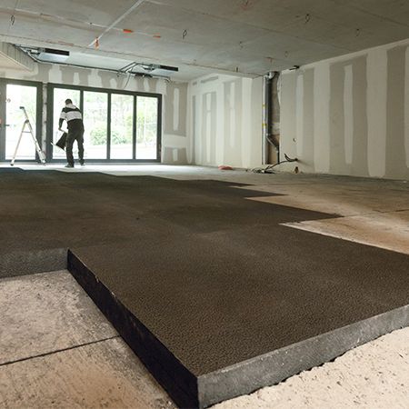 Isolation des sols : un nouvel isolant PSE gris haute performance