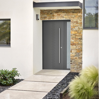 Nouvelle gamme de portes d’entrée : design, personnalisation et empreinte carbone réduite