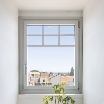 Optez pour la SiMple au dormant visible, le nouvel allié des projets de rénovation