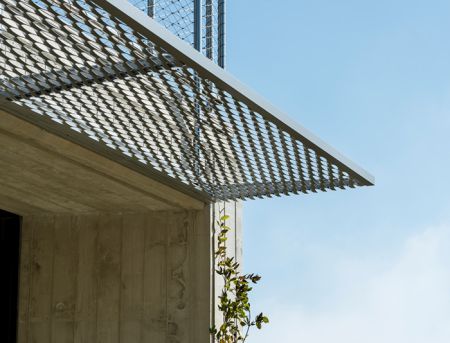 Des brise-soleil en aluminium, durables et fabriqués en France