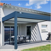 Profitez de votre ext&eacute;rieur en toute autonomie avec la pergola bioclimatique Signature SIB