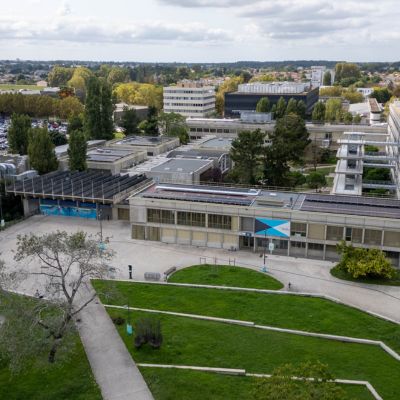 Une protection solaire efficace pour un campus moderne
