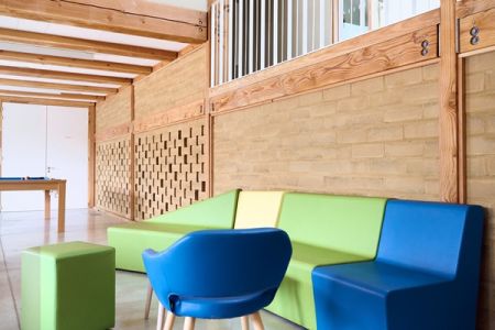 Terre crue : un matériau bas carbone qui entre dans l'ère industrielle