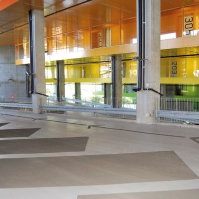 Parkings et garages : des solutions complètes pour durabilité, sécurité et performance