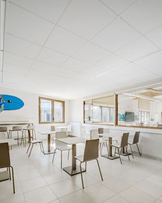 Établissements scolaires : concilier confort, lumière, acoustique et durabilité
