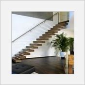 Vous rêvez d'un escalier en bois massif ? Treppenmeister le transforme en réalité !