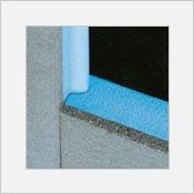 ROOFMATE LG-X pour limiter les ponts thermiques au niveau des acrotères