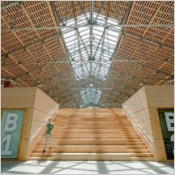 1000 m de verrires modulaires VELUX habillent les toits des Halles Latcore  Toulouse