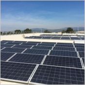 Isolant Powerdeck+ et photovoltaïque EPC Solaire, la solution des toitures en ERP