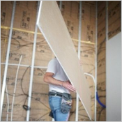 Depuis un an, elle allège véritablement la vie des artisans