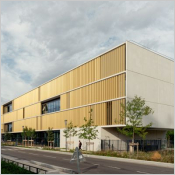 Brise-soleil attrayant à différentes fonctions pour l'immeuble ONZE à Lyon