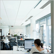 Armstrong PERLA OP 1.00 - Dalle de plafond lamin&eacute;e