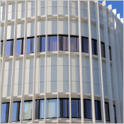 Une nouvelle g&eacute;n&eacute;ration de fixations pour lames de grande dimension