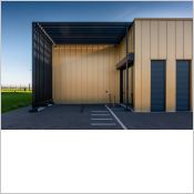 Panneaux d'ITE à effet joint-debout