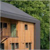 Système complet en aluminium - Harmonie des toitures et façades 