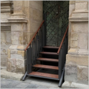 FLEXSTEP - L’escalier qui devient plateforme élévat