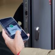 Concilier accessibilité et sécurité dans les bâtiments publics et privés