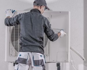 Pompes à chaleur et CEE : une aide en hausse pour les maisons individuelles et petites copropriétés