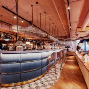 Ecophon contribue à la première norme acoustique NF S31 299 dédiée aux bars et restaurants